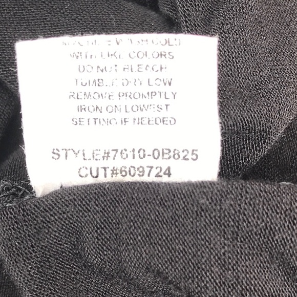 Kim & Cami Hi Lo Top - Picture 7 of 10